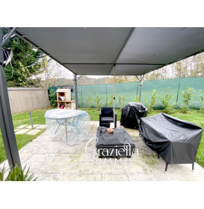 Terrasse avec barbecue
