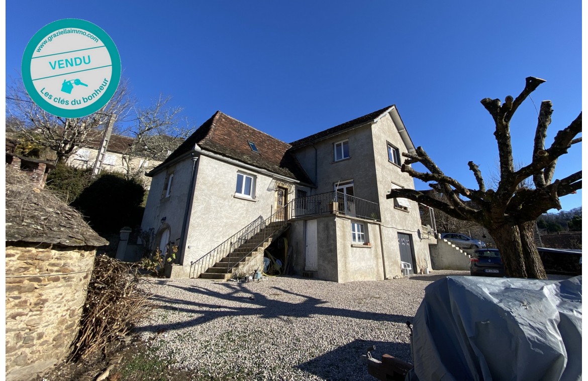 Maison avec four à pain...
